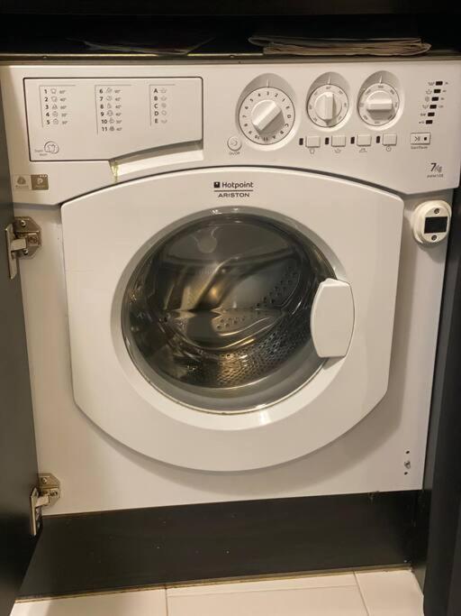 Lovely 1-Bedroom Apartament With Free Parking Σόφια Εξωτερικό φωτογραφία